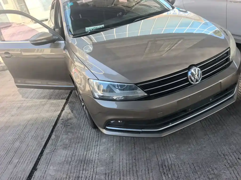 Volkswagen Sagitar 2018 1.6L Automatic Comfort