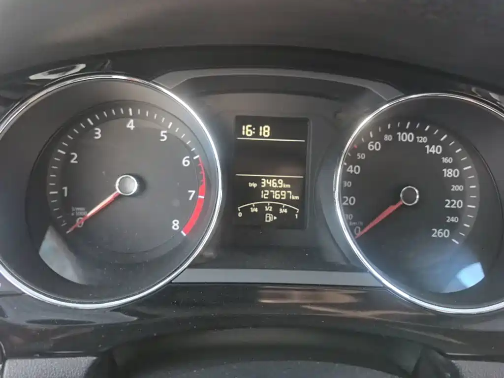 Volkswagen Sagitar 2018 1.6L Automatic Comfort