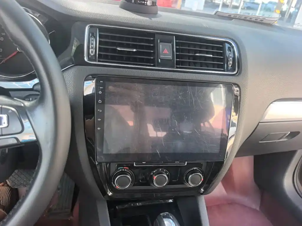 Volkswagen Sagitar 2018 1.6L Automatic Comfort