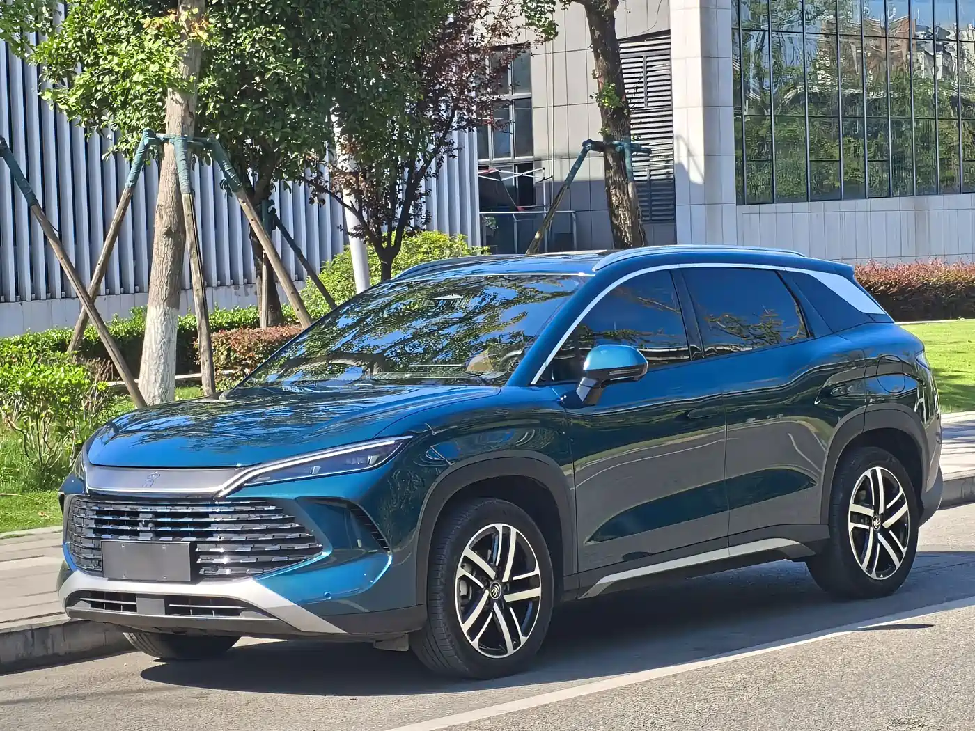BYD Song L DM-i 2024 112km Superior
