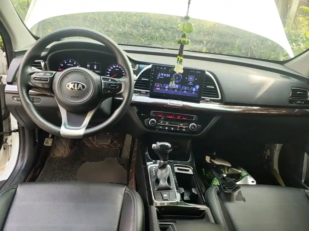 Kia Kia K4 2015 1.8L Automatic GLS Special