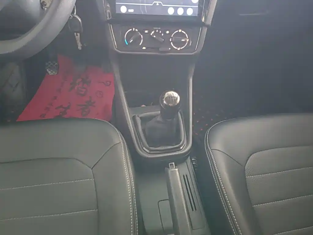 Volkswagen Santana 2016 1.6L Manual Trend Edition