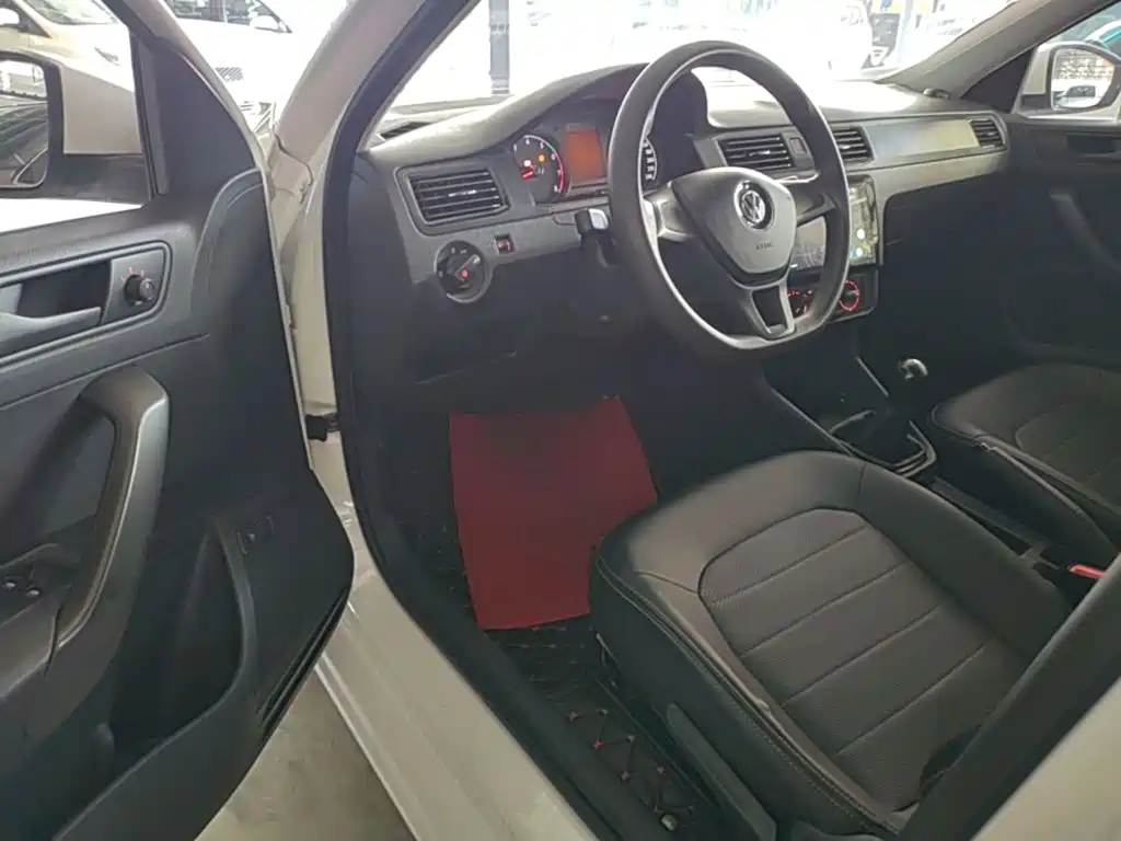 Volkswagen Santana 2016 1.6L Manual Trend Edition
