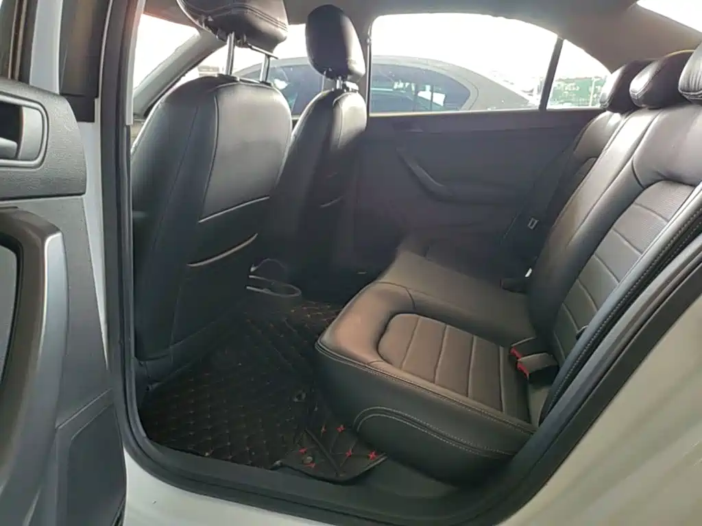 Volkswagen Santana 2016 1.6L Manual Trend Edition