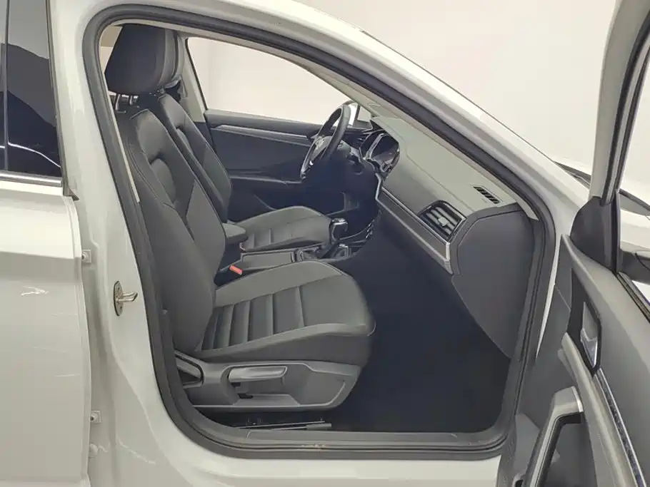 Volkswagen Sagitar 2020 200TSI DSG Comfort China VI