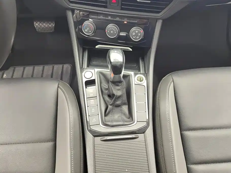 Volkswagen Sagitar 2020 200TSI DSG Comfort China VI