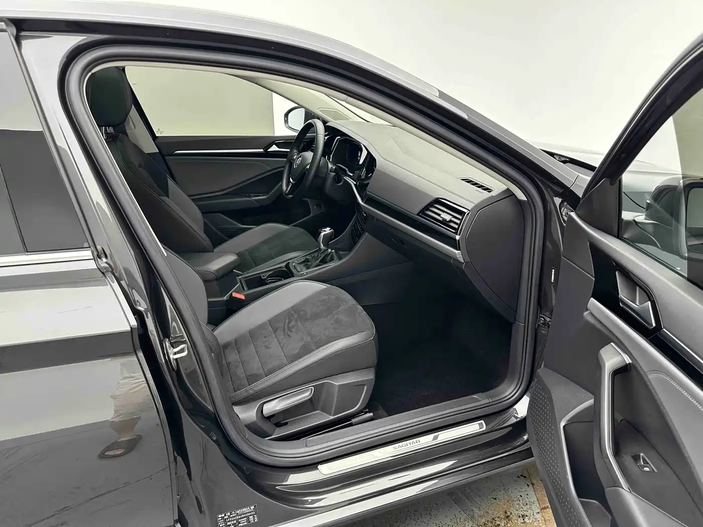 Volkswagen Sagitar 2022 280TSI DSG Excellence Edition
