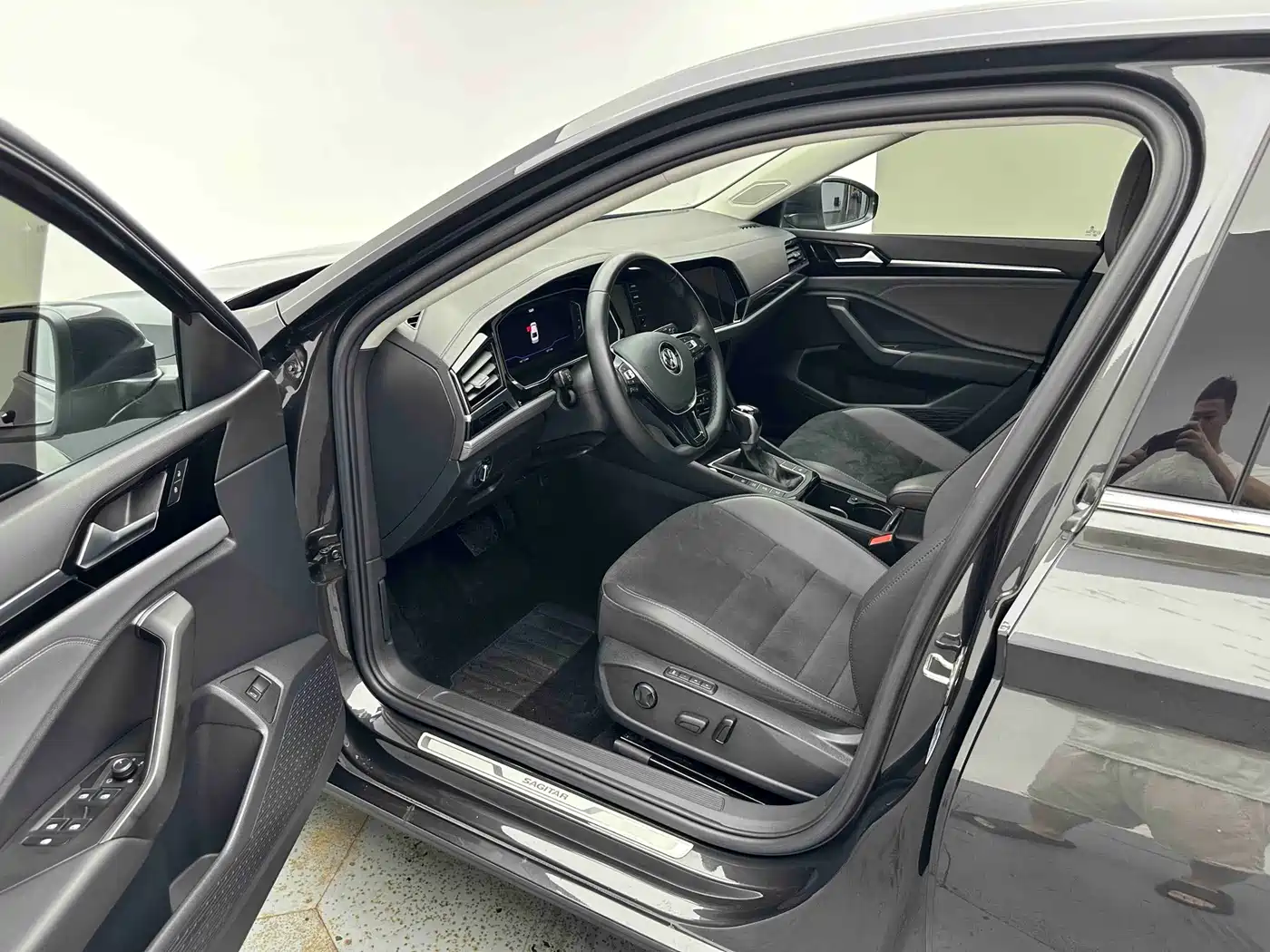 Volkswagen Sagitar 2022 280TSI DSG Excellence Edition