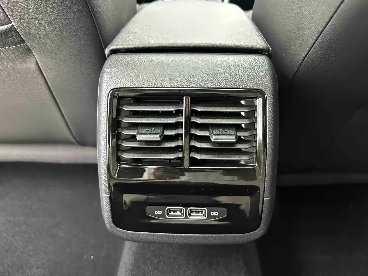 Volkswagen Sagitar 2022 280TSI DSG Excellence Edition
