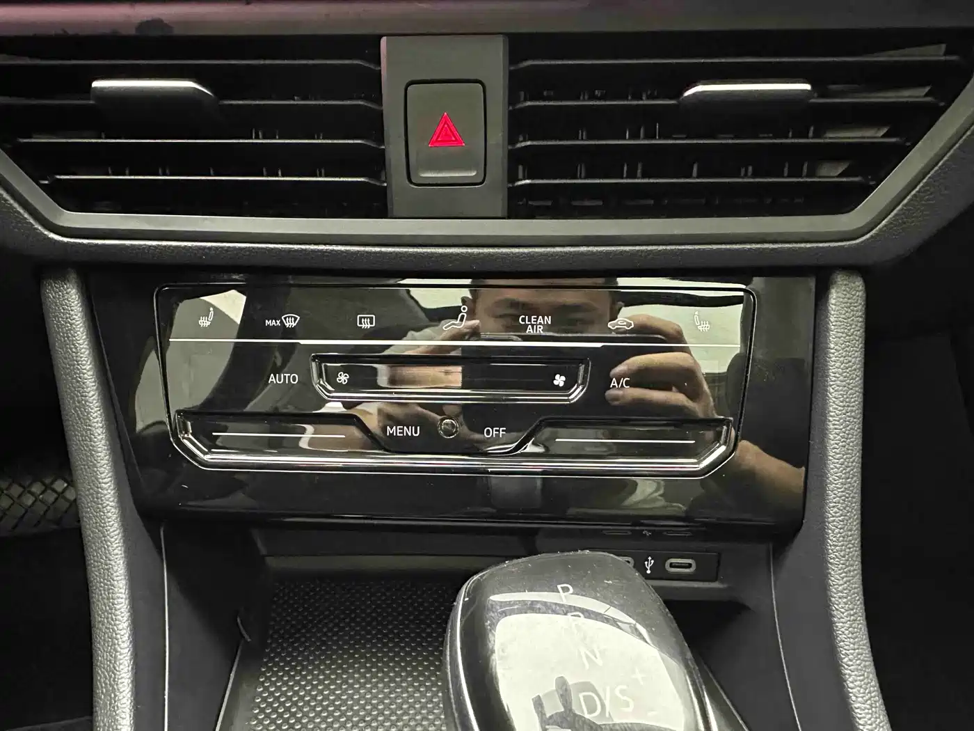 Volkswagen Sagitar 2022 280TSI DSG Excellence Edition
