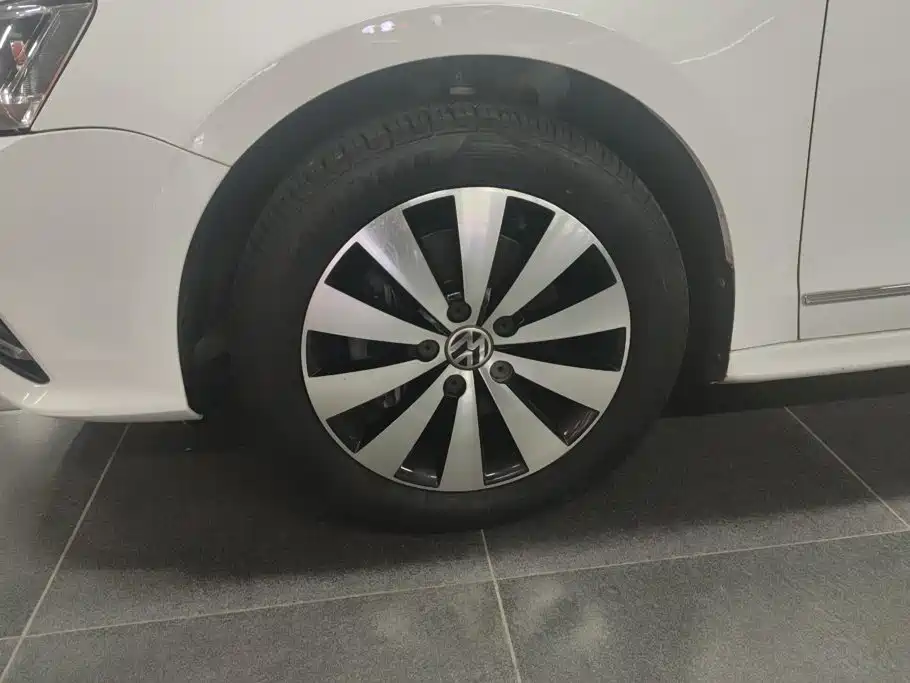Volkswagen Sagitar 2017 230TSI Automatic Comfort