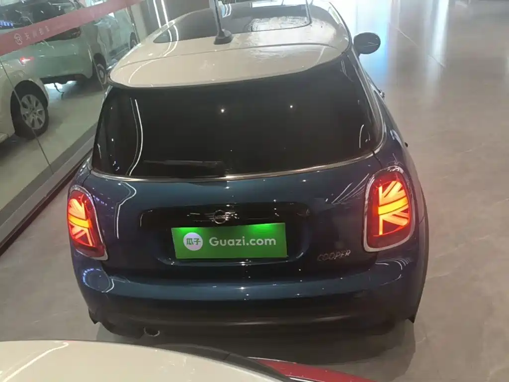 MINI MINI 2022 Facelift 1.5T COOPER Classic