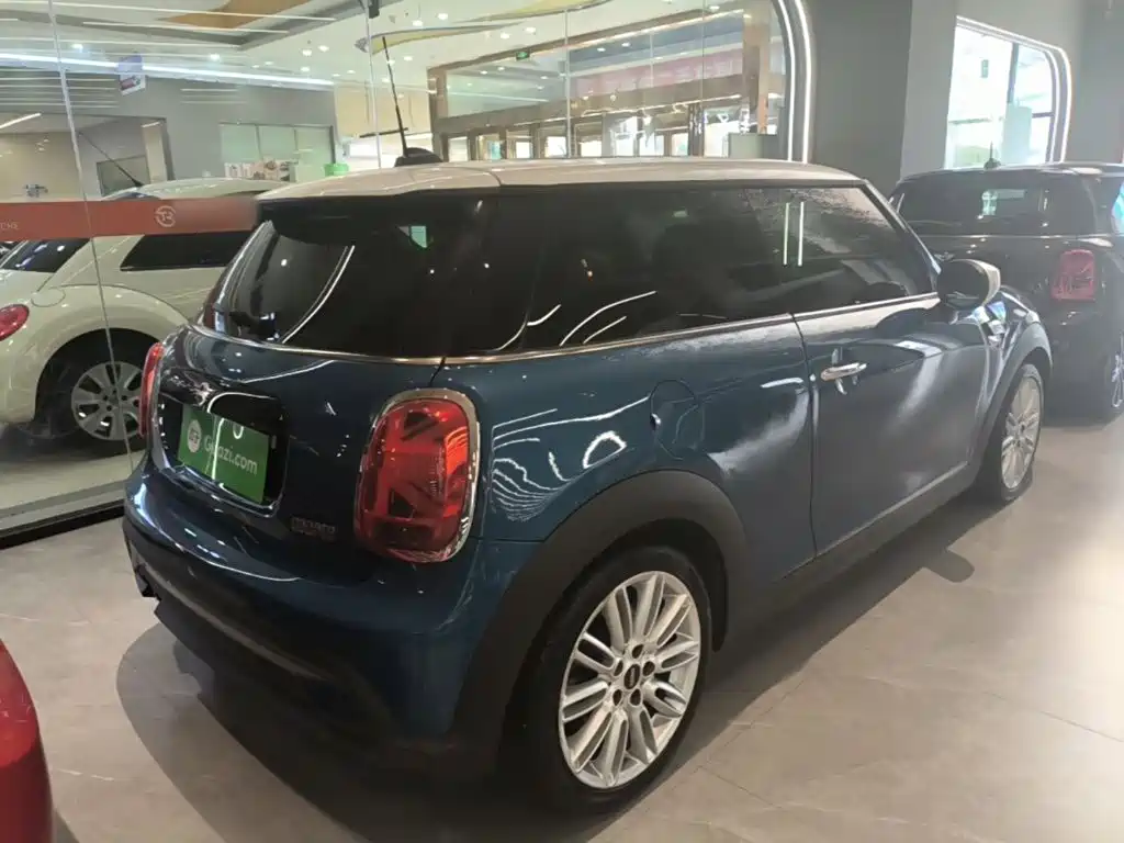 MINI MINI 2022 Facelift 1.5T COOPER Classic