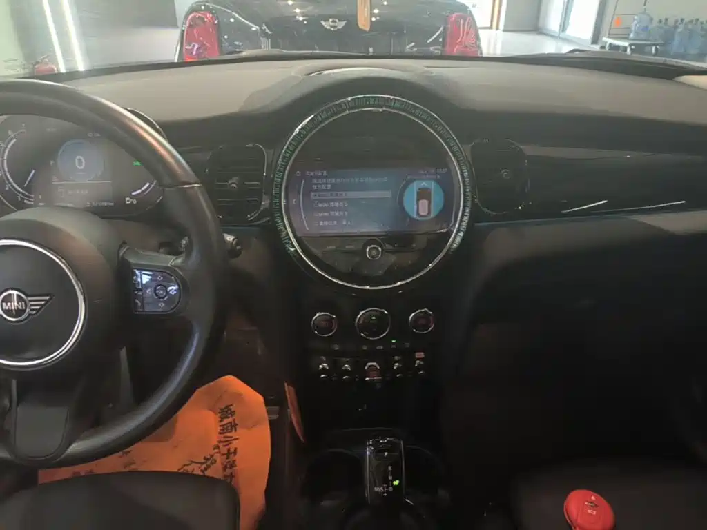 MINI MINI 2022 Facelift 1.5T COOPER Classic