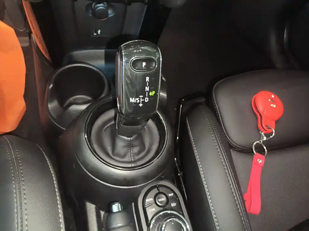 MINI MINI 2022 Facelift 1.5T COOPER Classic
