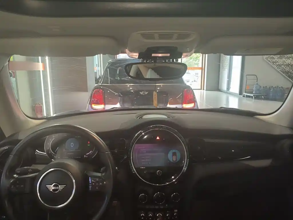 MINI MINI 2022 Facelift 1.5T COOPER Classic