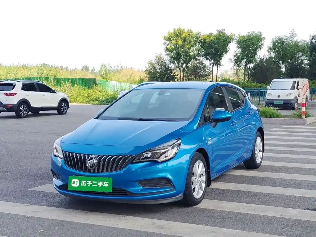 Buick Verano 2016 Hatchback 15S Automatic Leading