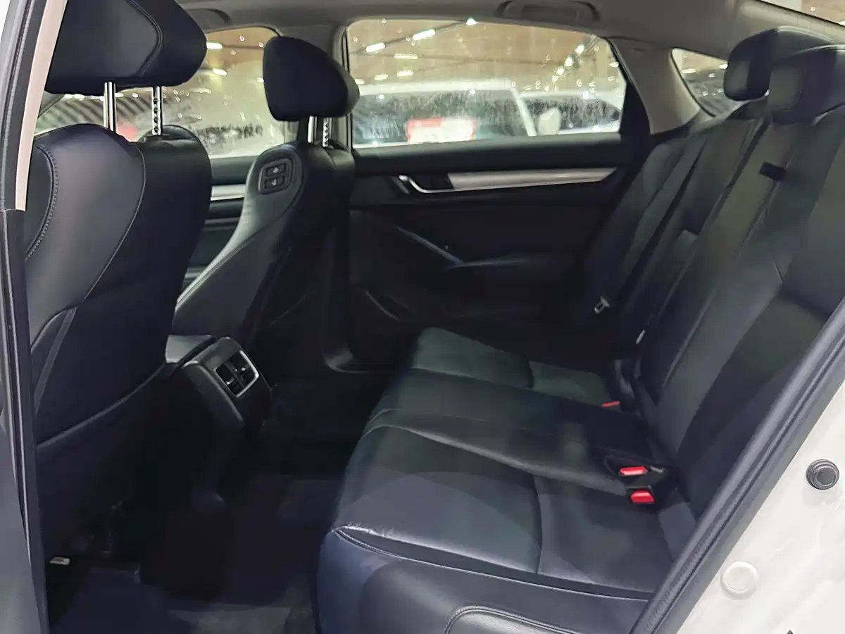 Honda Accord 2018 Sharp Hybrid 2.0L Sharp Leader Edition China VI