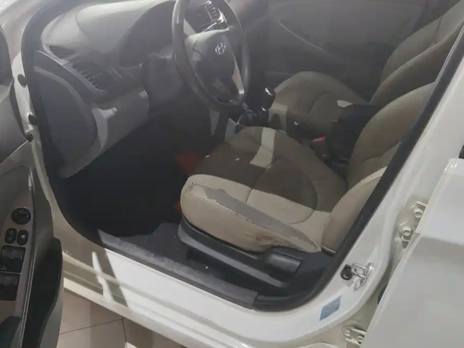 Hyundai Verna 2016 1.4L Manual Smart GLS