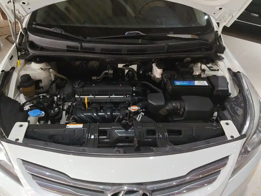 Hyundai Verna 2016 1.4L Manual Smart GLS