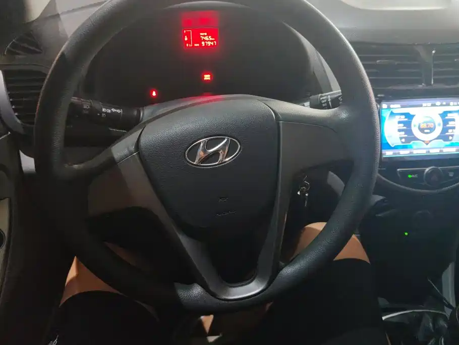 Hyundai Verna 2016 1.4L Manual Smart GLS
