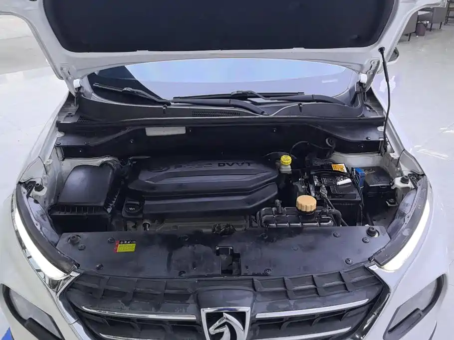 Baojun Baojun 510 2017 1.5L Manual Luxury
