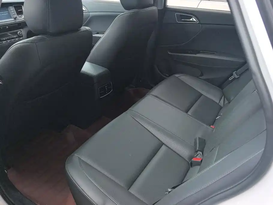 Hyundai Mistra 2014 1.8L Auto Smart GLS