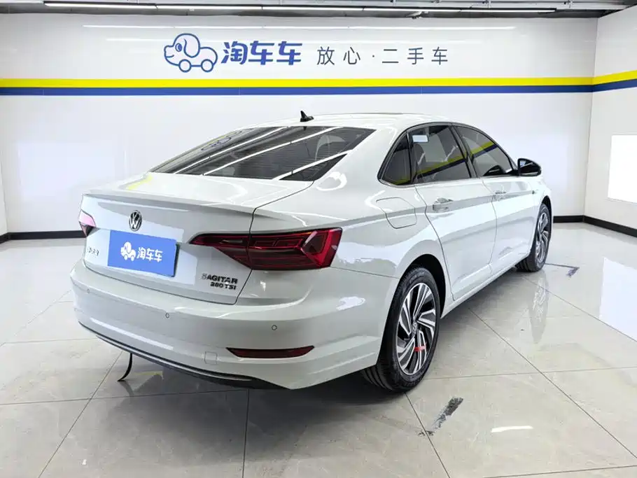 Volkswagen Sagitar 2021 280TSI DSG Surpassing Edition