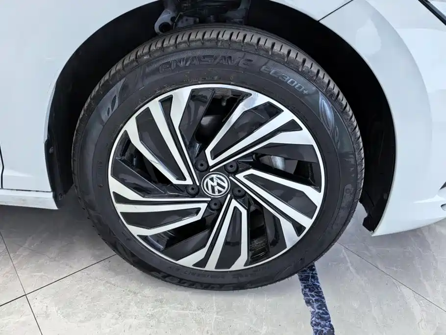 Volkswagen Sagitar 2021 280TSI DSG Surpassing Edition