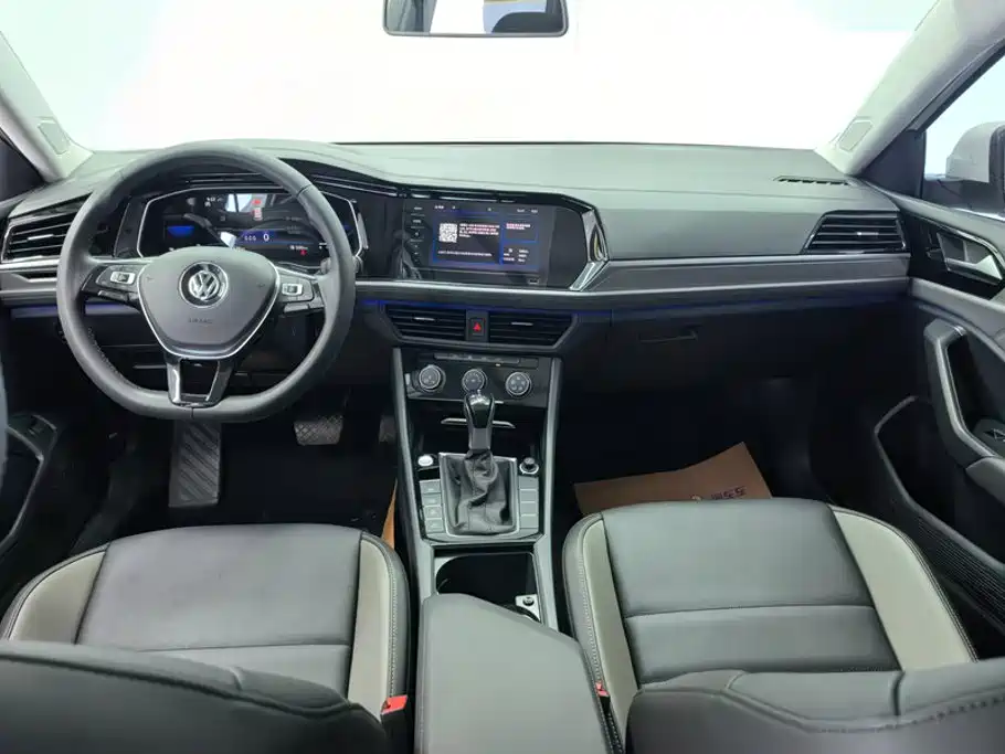 Volkswagen Sagitar 2021 280TSI DSG Surpassing Edition