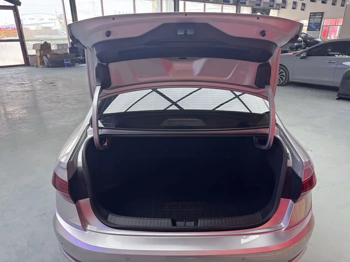 Volkswagen Sagitar 2021 280TSI DSG Luxury Smart Connect