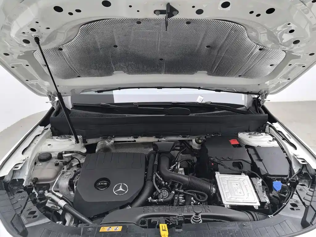 Mercedes-Benz Mercedes-Benz GLB 2021 GLB 180 Dynamic