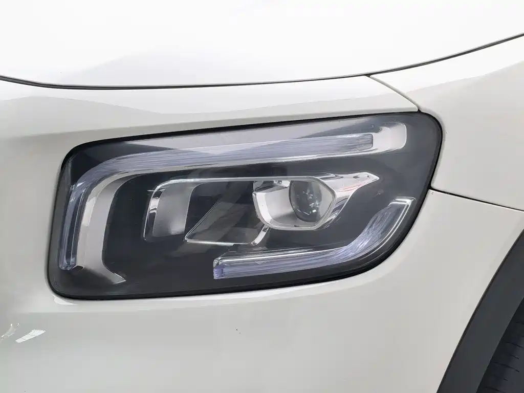 Mercedes-Benz Mercedes-Benz GLB 2021 GLB 180 Dynamic