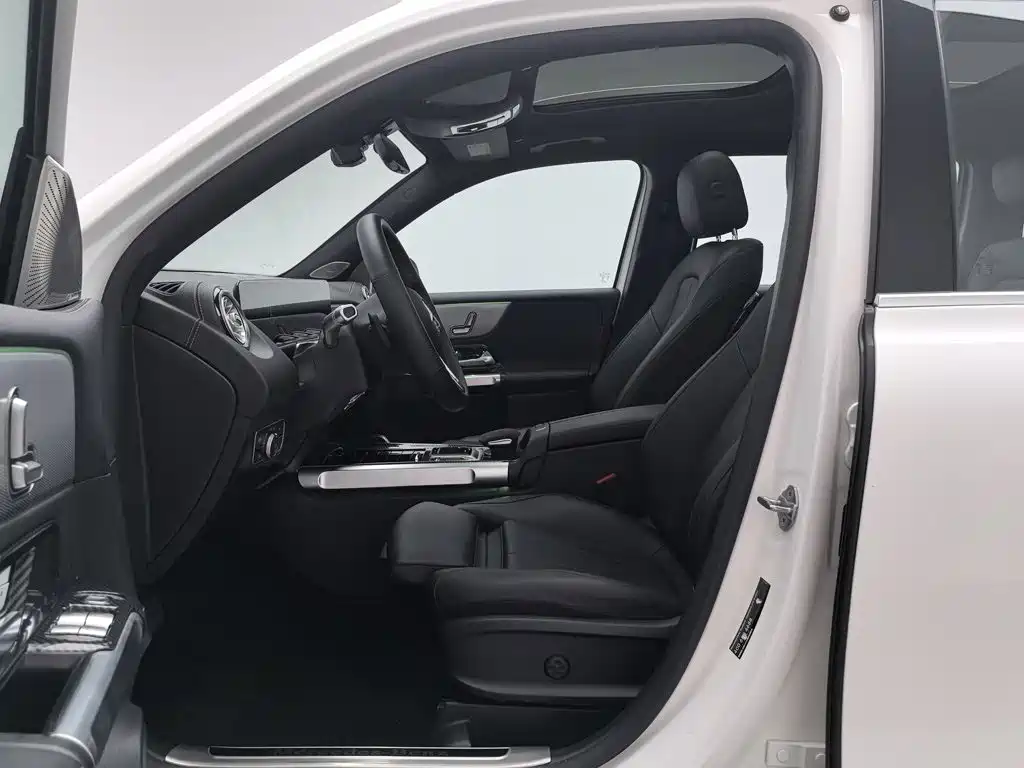 Mercedes-Benz Mercedes-Benz GLB 2021 GLB 180 Dynamic