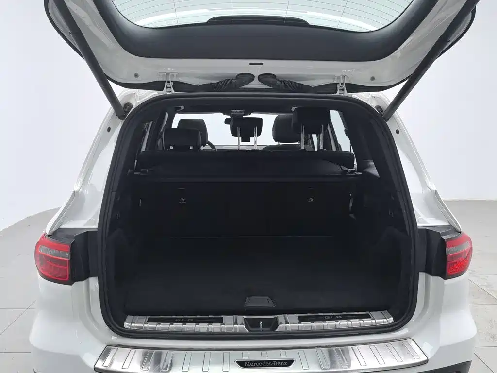 Mercedes-Benz Mercedes-Benz GLB 2021 GLB 180 Dynamic