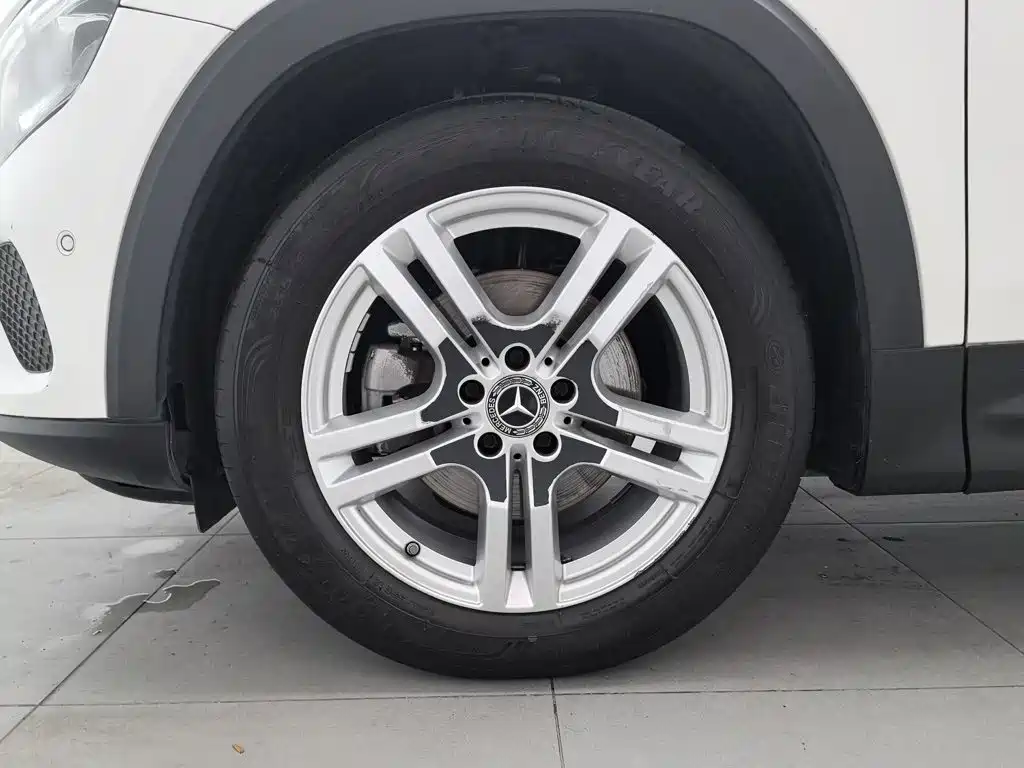 Mercedes-Benz Mercedes-Benz GLB 2021 GLB 180 Dynamic