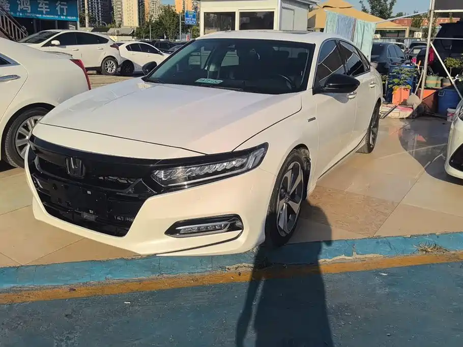 Honda Accord 2021 Sharp·Hybrid 2.0L Sharp Intelligence·Starlight Limited Edition