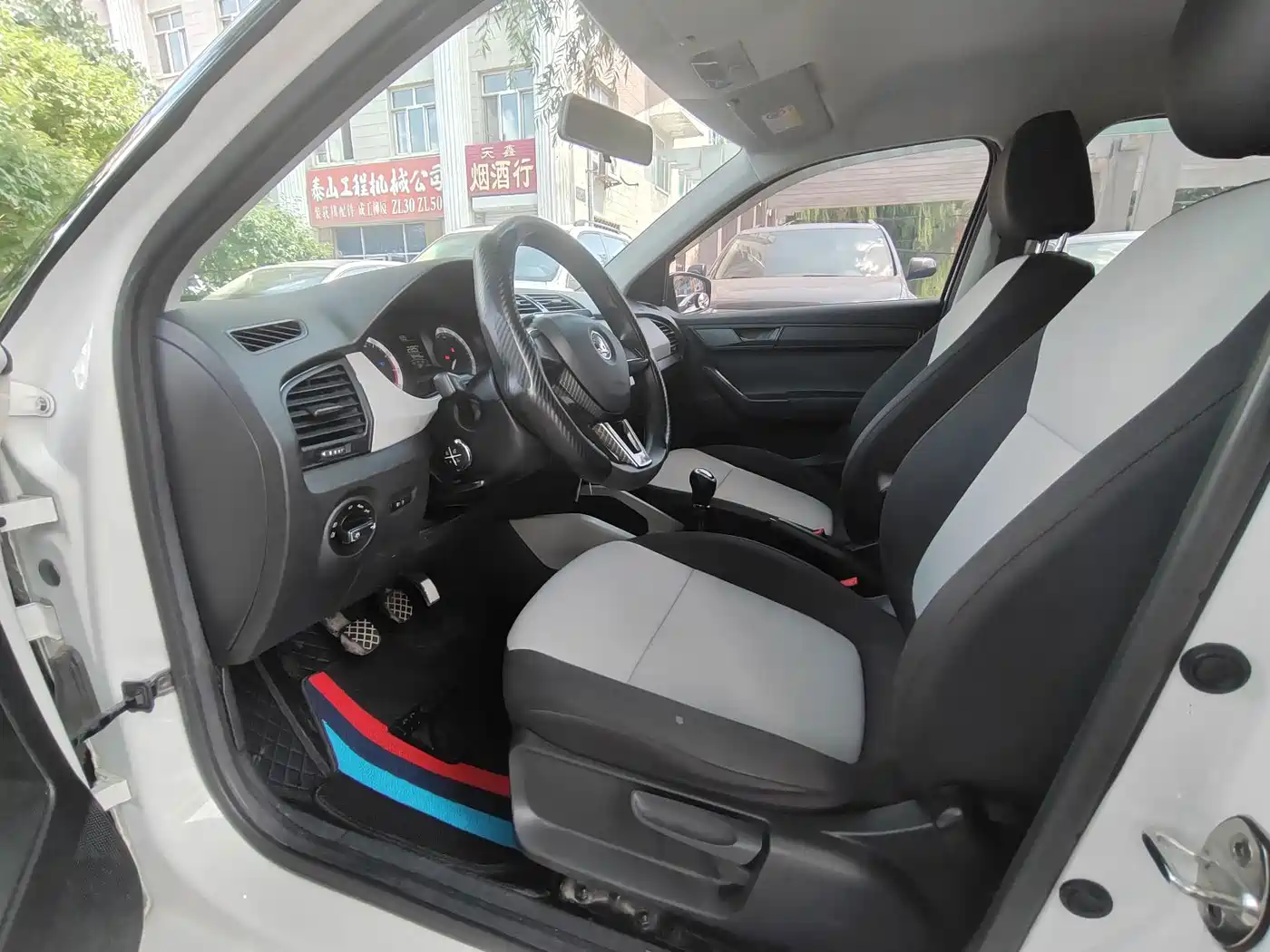 Škoda Fabia 2017 1.4L Manual Forward Edition