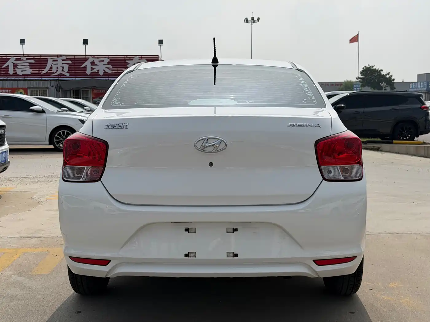 Hyundai Verna 2017 1.4L Manual Renewal Edition China VI