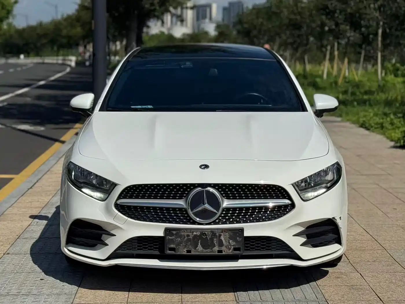 Mercedes-Benz Mercedes-Benz A-Class 2021 Facelift A 180 L Sport Sedan