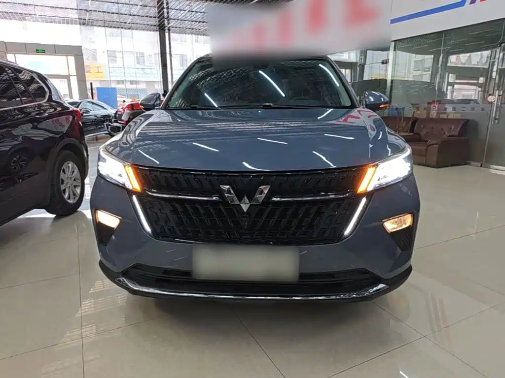 Wuling Motors Wuling Xingchen 2021 1.5T CVT Stellar Edition