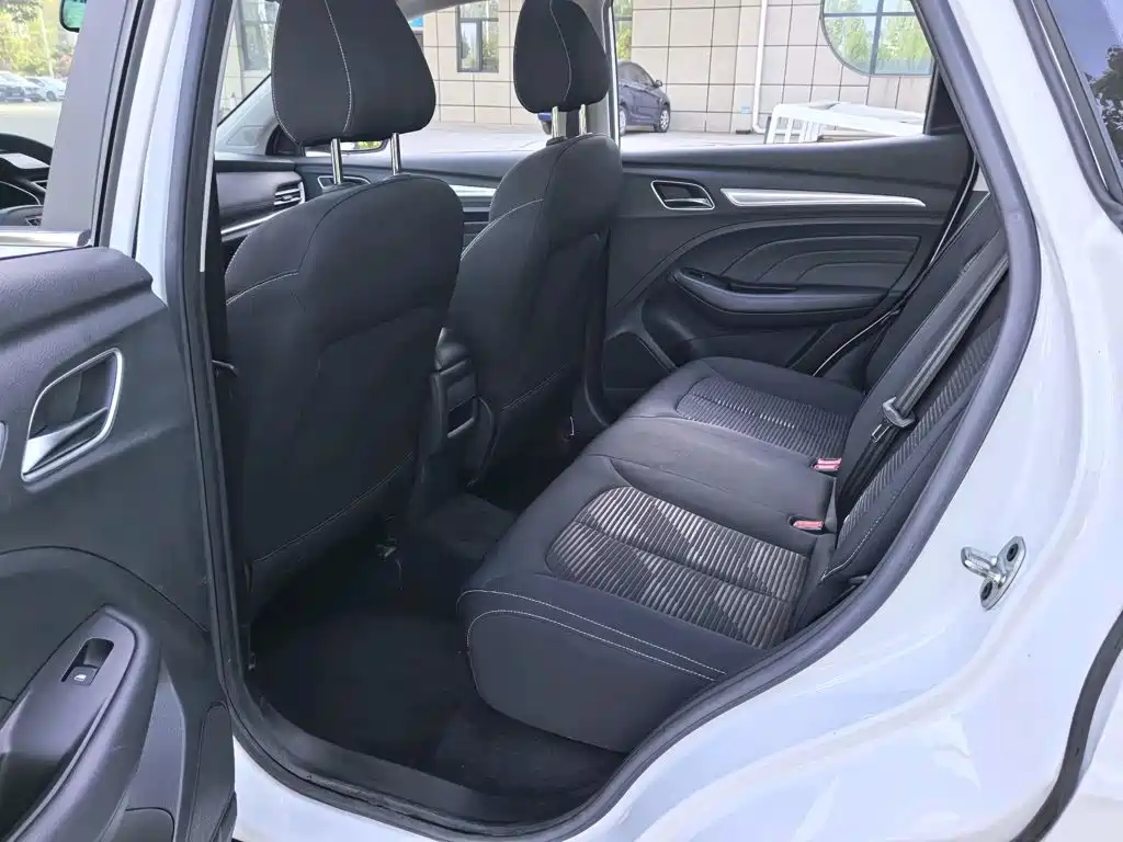 Roewe Roewe RX3 2020 1.6L CVT 4G Ultra Comfort Elite