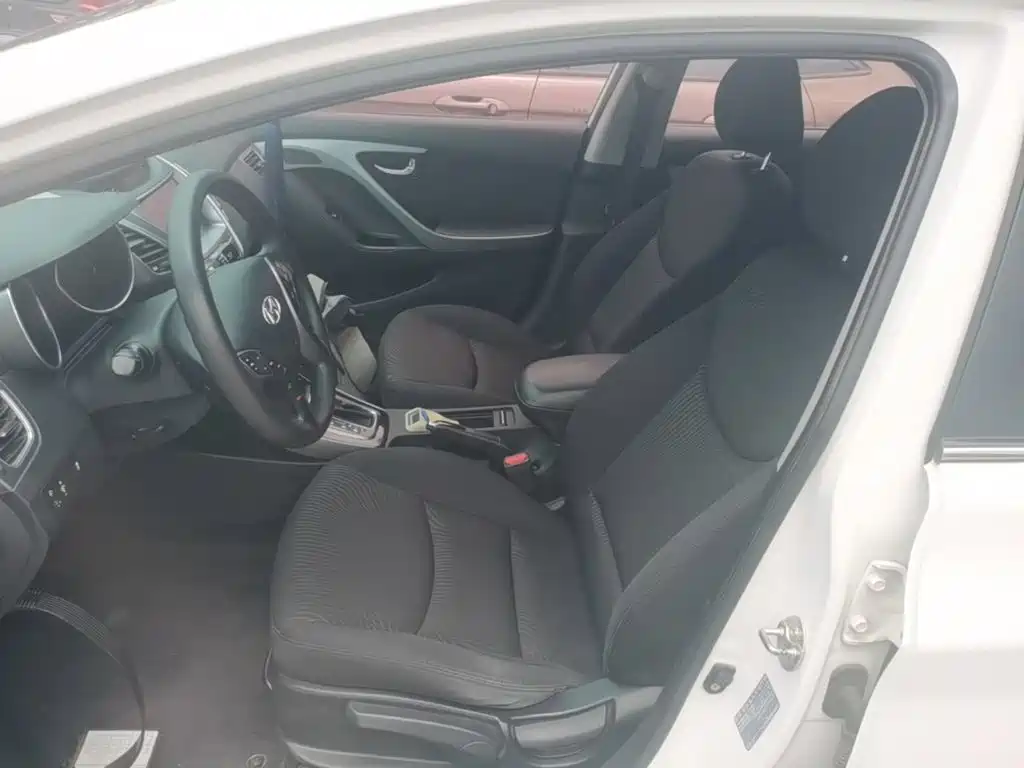 Hyundai Langdong 2016 1.6L Automatic Premium Edition