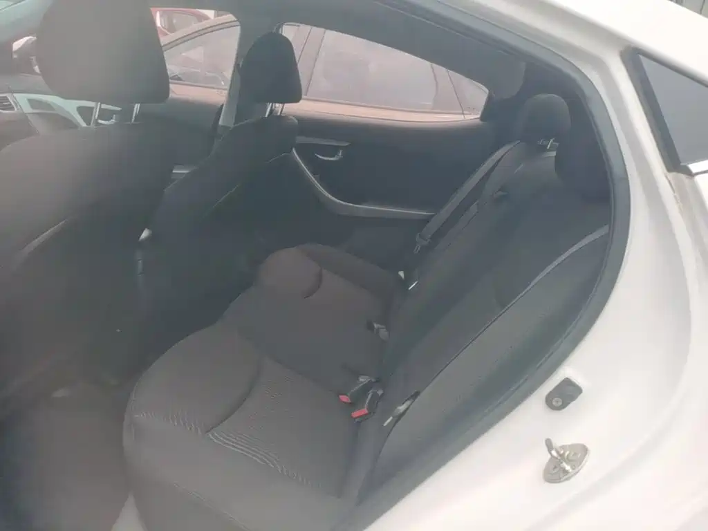 Hyundai Langdong 2016 1.6L Automatic Premium Edition