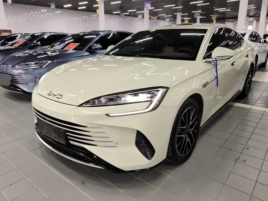 BYD Seal 07 DM-i 2025 Model DM-i 1.5L 125km Luxury