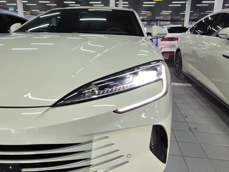 BYD Seal 07 DM-i 2025 Model DM-i 1.5L 125km Luxury