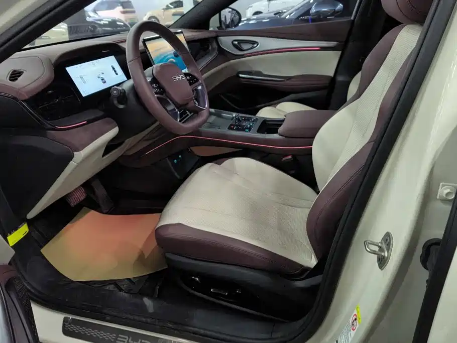 BYD Seal 07 DM-i 2025 Model DM-i 1.5L 125km Luxury