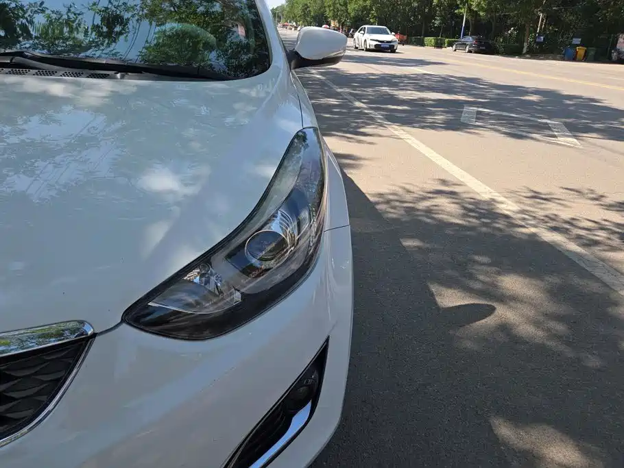 Hyundai Langdong 2016 1.6L Manual Premium Edition