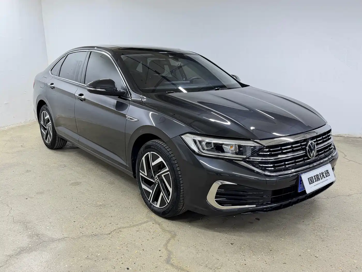 Volkswagen Sagitar 2023 280TSI DSG Surpass Plus Edition