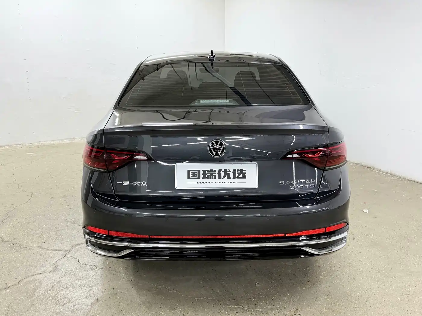 Volkswagen Sagitar 2023 280TSI DSG Surpass Plus Edition
